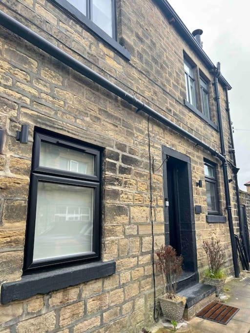 Farsley Cottage Exteriör bild
